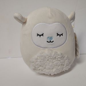 NWT Squishmallows "Sophia"